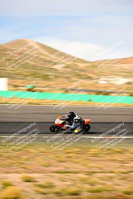 media/Feb-16-2024-CRA (Fri) [[3bc3e7055d]]/Group B/Session 7 (Turn 1)/